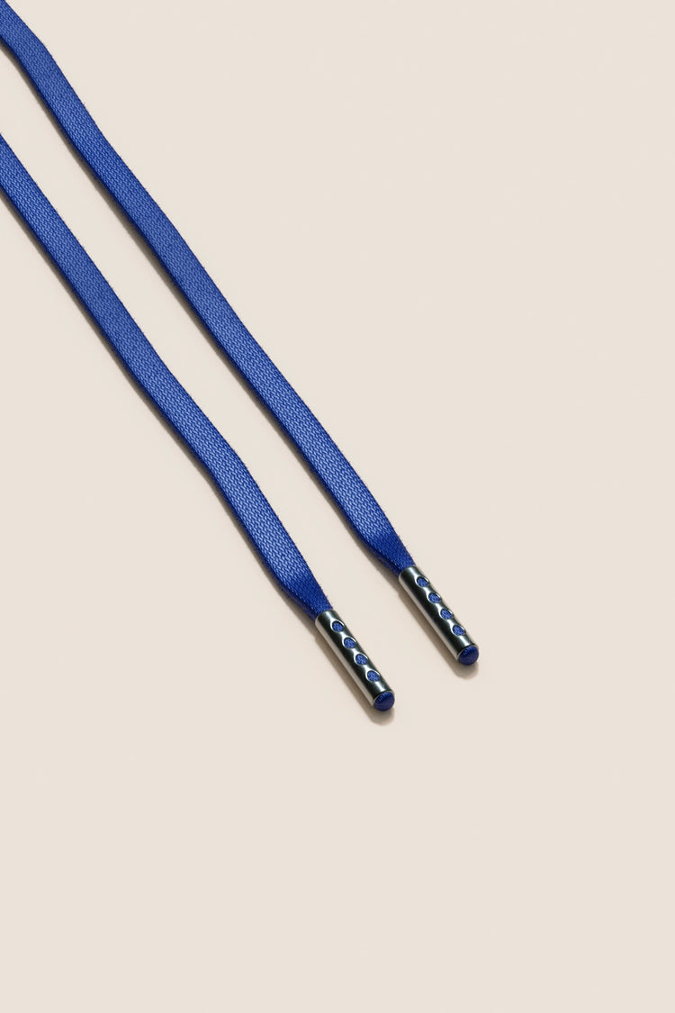 Senkels Sapphire Blue 3mm Flat Waxed Shoelaces with Black Nickel Aglets